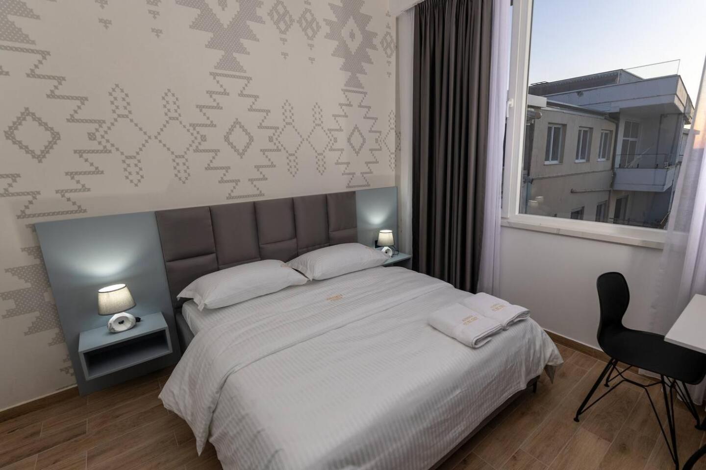 Sublime Bnb Shkoder Luaran gambar