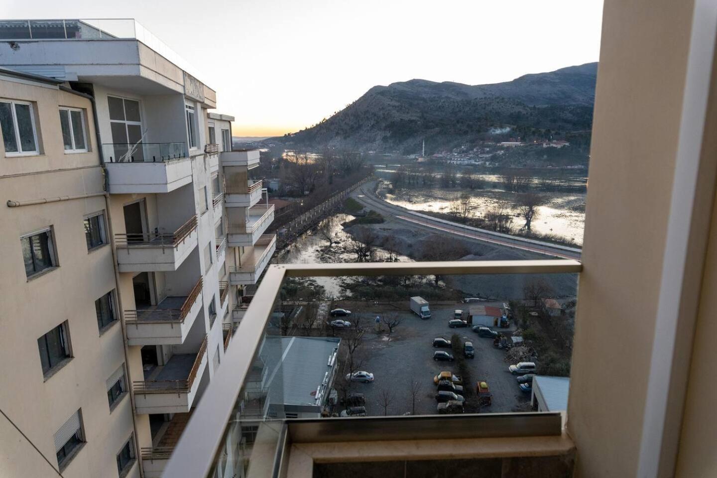 Sublime Bnb Shkoder Luaran gambar