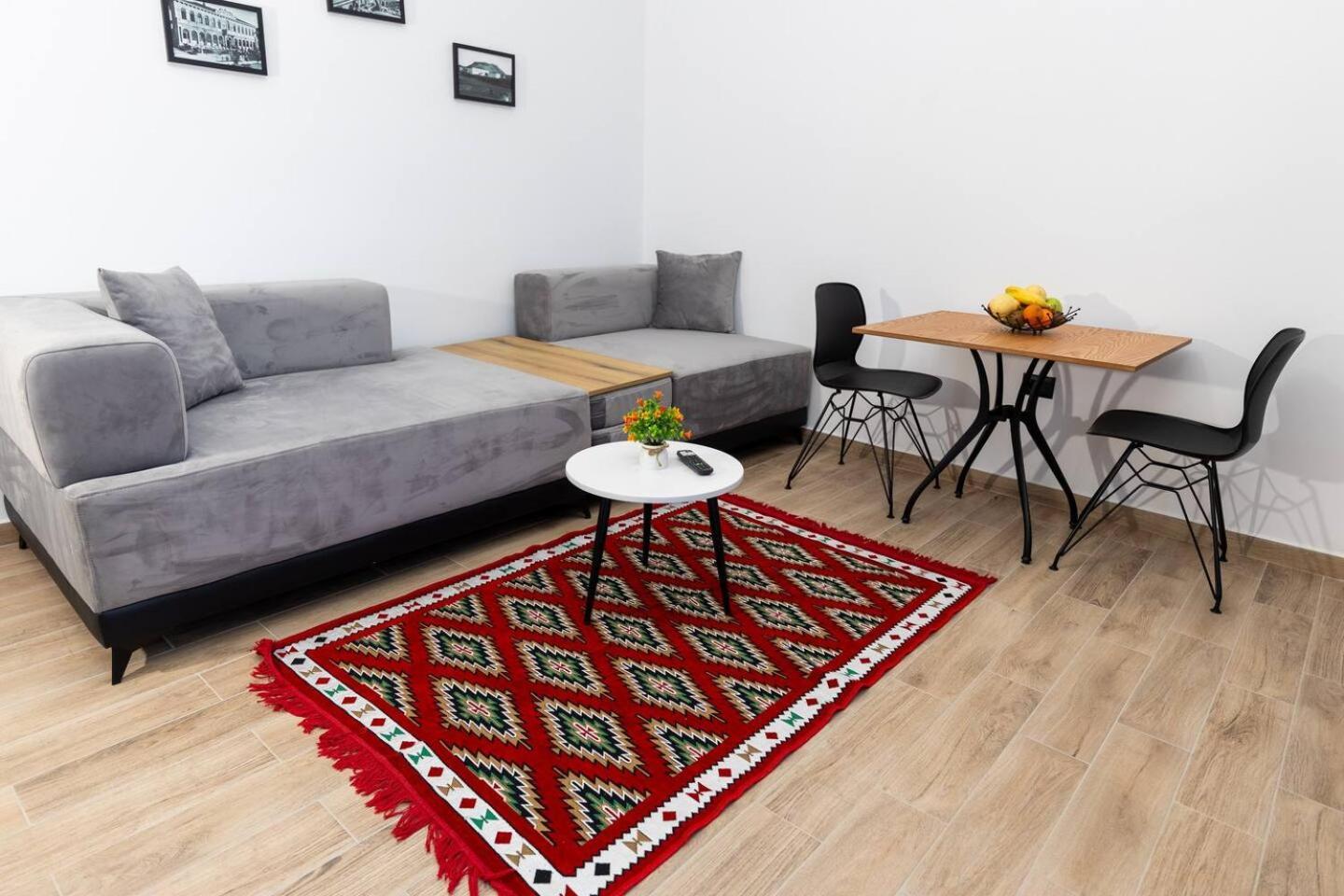 Sublime Bnb Shkoder Luaran gambar