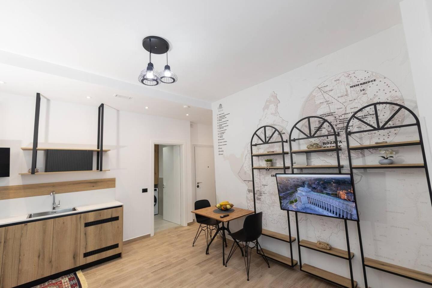 Sublime Bnb Shkoder Luaran gambar